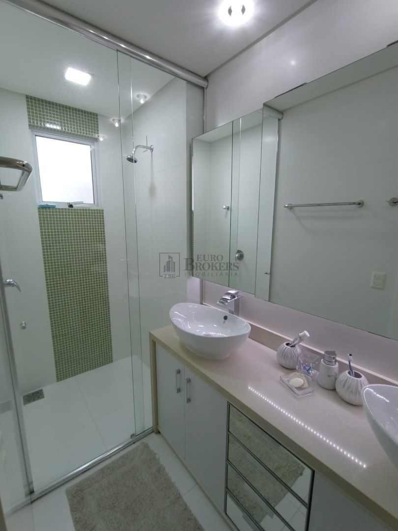 Apartamento, 3 quartos, 132 m² - Foto 11