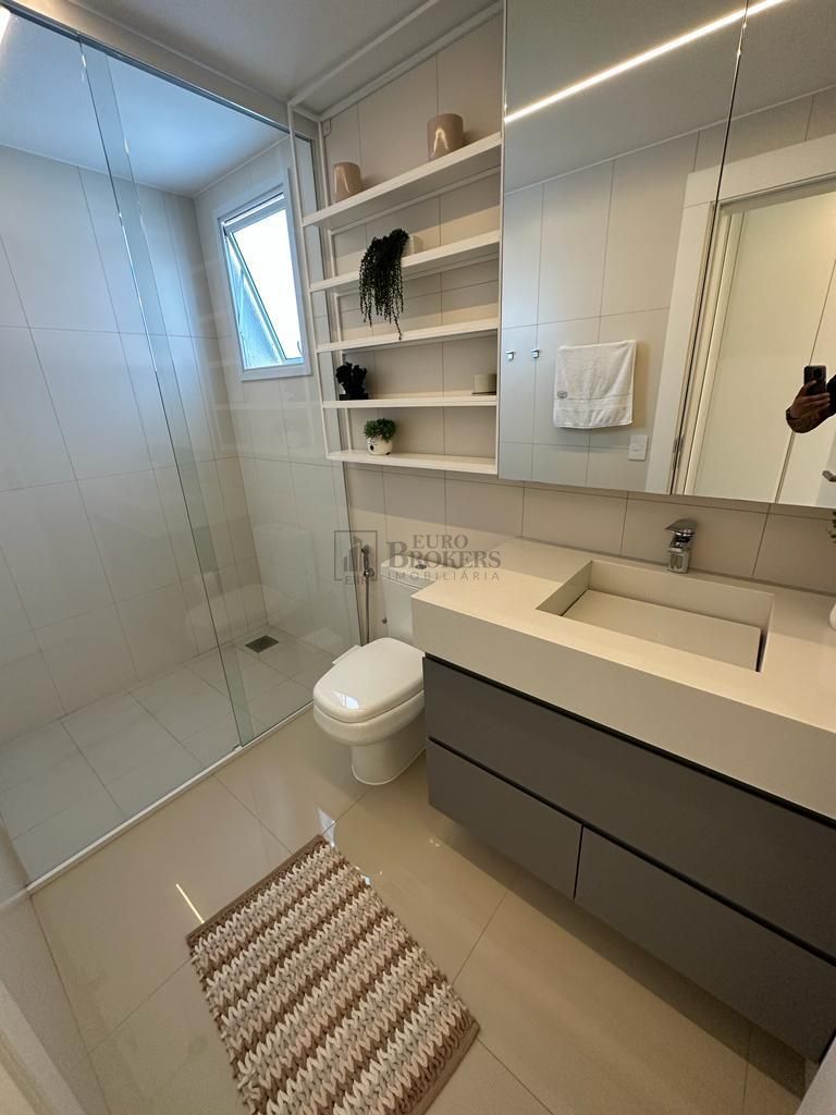 Apartamento à venda com 3 quartos, 139m² - Foto 8