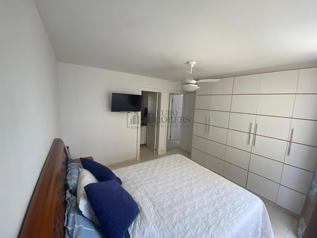 Apartamento à venda com 3 quartos, 130m² - Foto 11