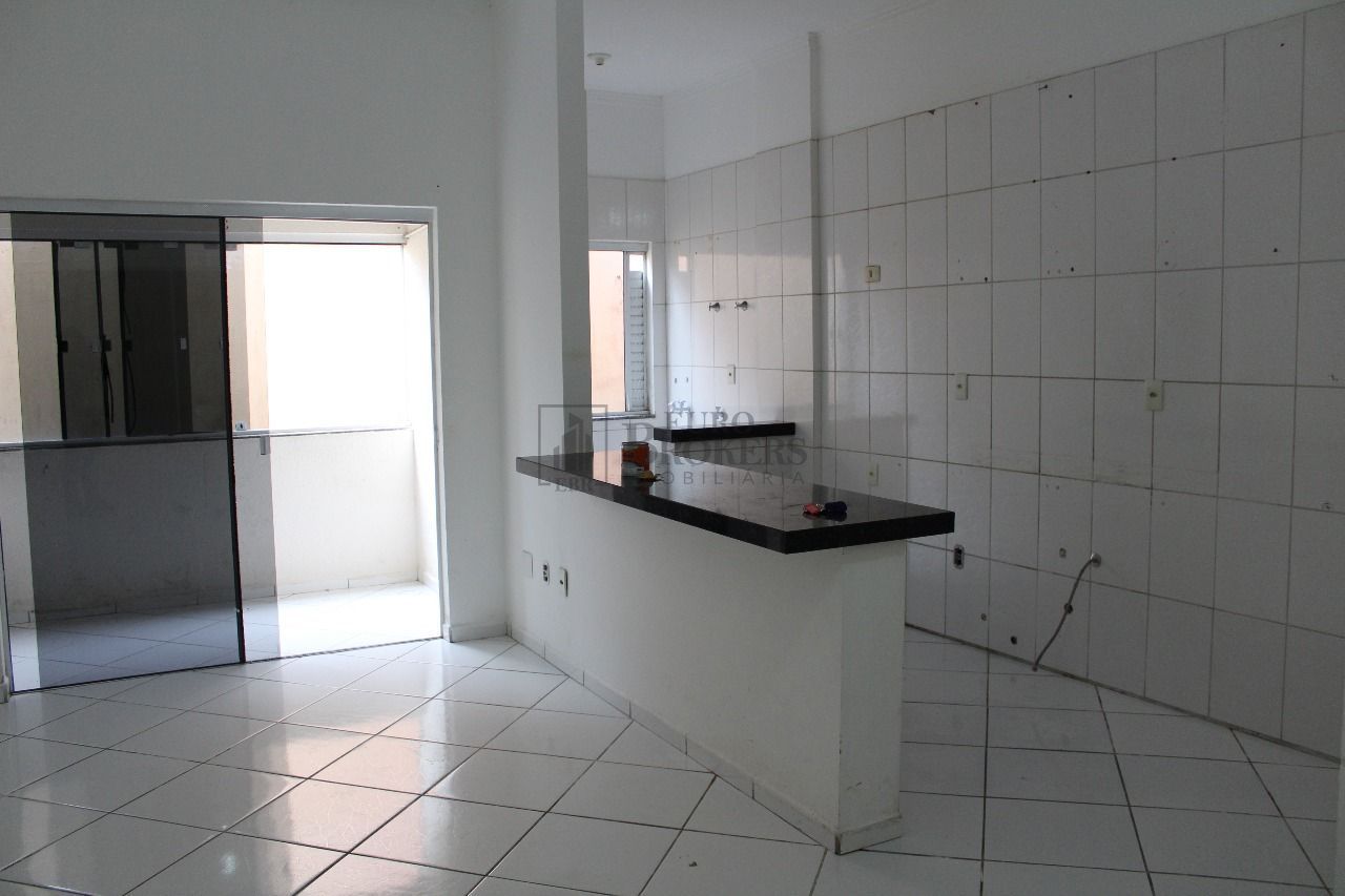 Apartamento  venda  no Naes - Balnerio Cambori, SC. Imveis