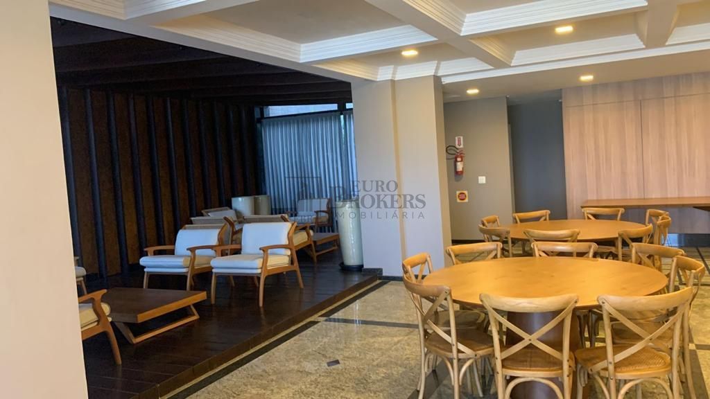 Apartamento à venda com 3 quartos, 190m² - Foto 18