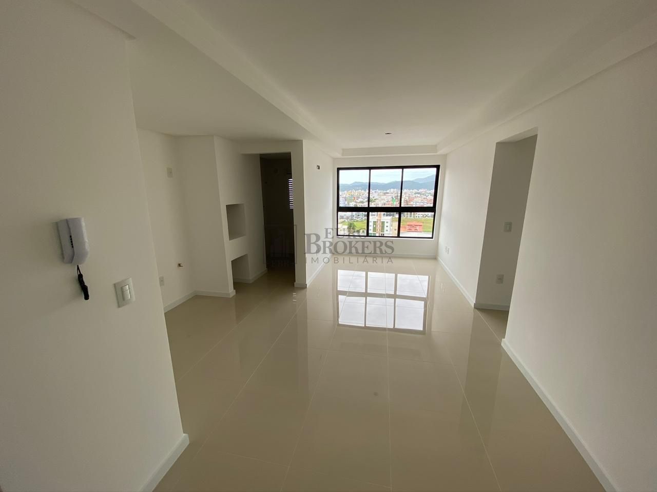 Apartamento  venda  no Centro - Balnerio Cambori, SC. Imveis