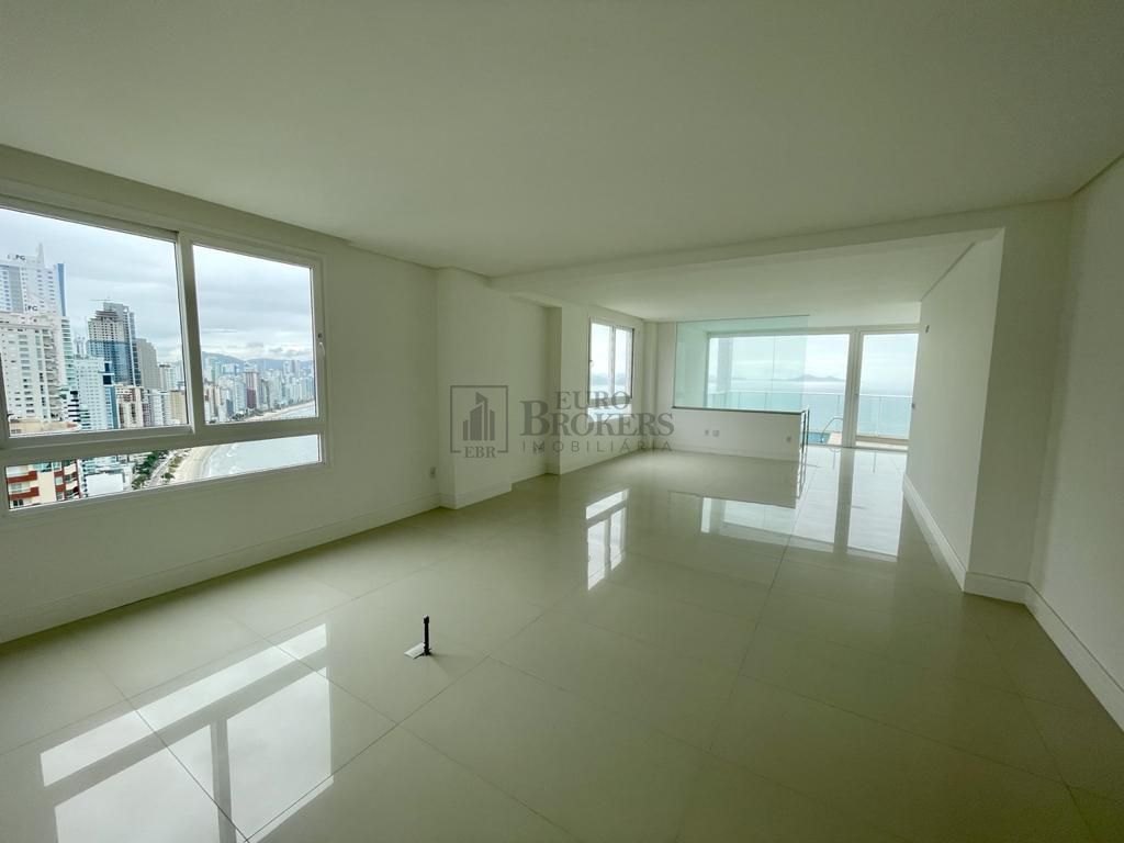 Apartamento à venda com 7 quartos, 410m² - Foto 14