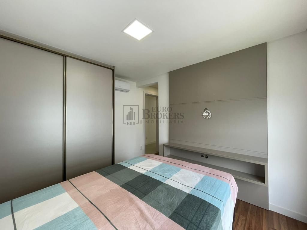 Apartamento à venda com 3 quartos, 157m² - Foto 16