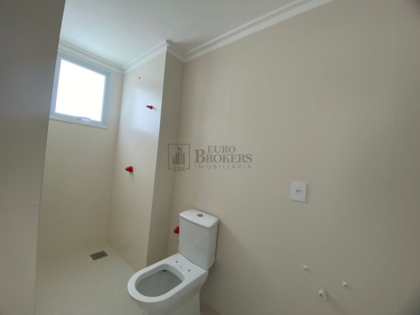 Apartamento à venda com 4 quartos, 140m² - Foto 11