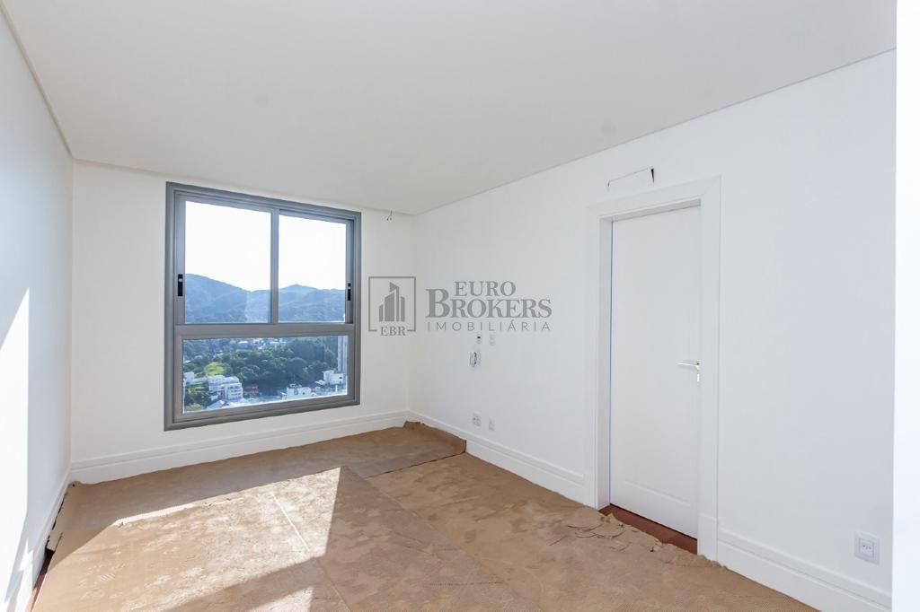 Apartamento à venda com 5 quartos, 305m² - Foto 18