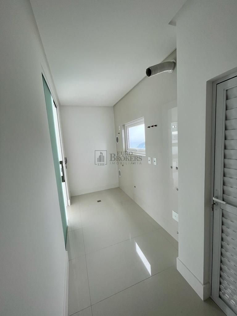 Apartamento à venda com 7 quartos, 410m² - Foto 27