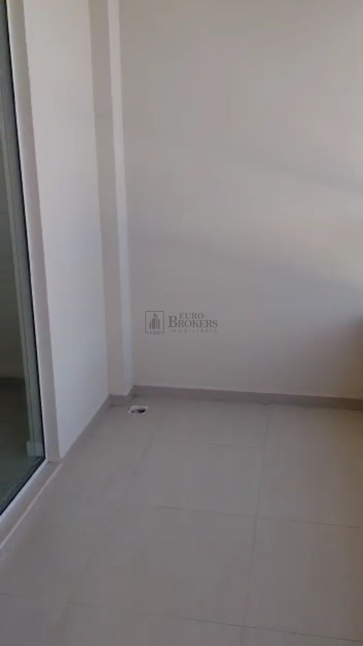 Apartamento à venda com 2 quartos, 63m² - Foto 40