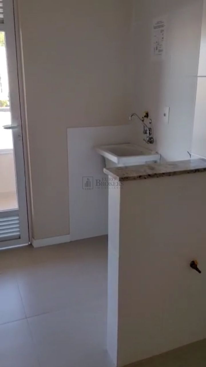 Apartamento à venda com 2 quartos, 63m² - Foto 41