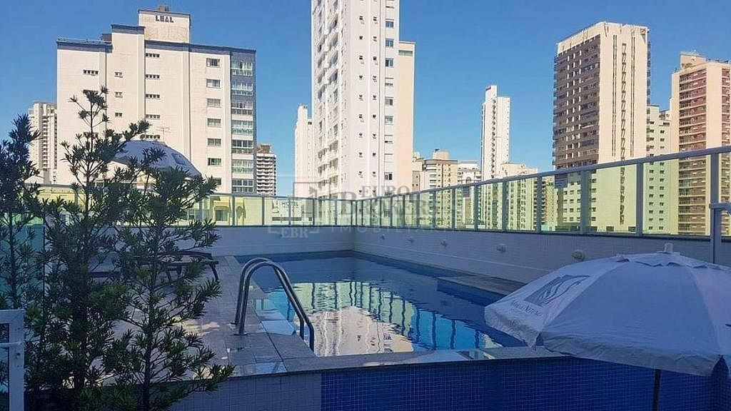 Apartamento à venda com 3 quartos, 128m² - Foto 28