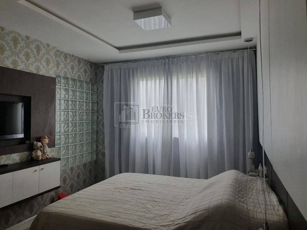 Apartamento à venda com 4 quartos, 237m² - Foto 20