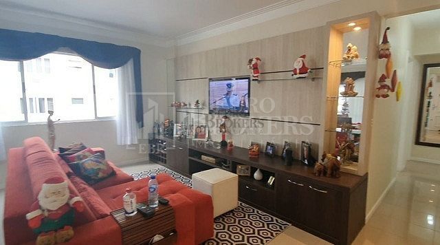 Apartamento à venda com 3 quartos, 117m² - Foto 3