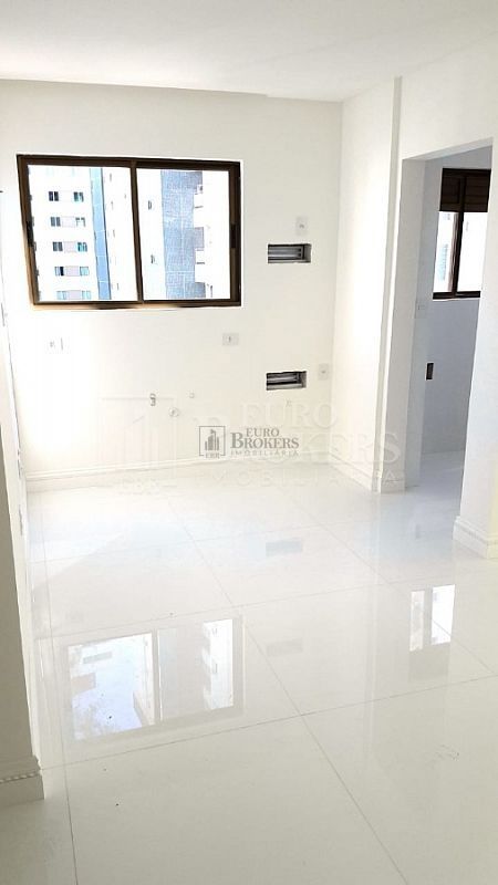 Apartamento à venda com 3 quartos, 348m² - Foto 13