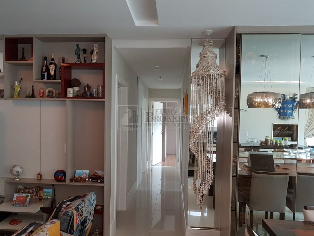 Apartamento à venda com 3 quartos, 140m² - Foto 29