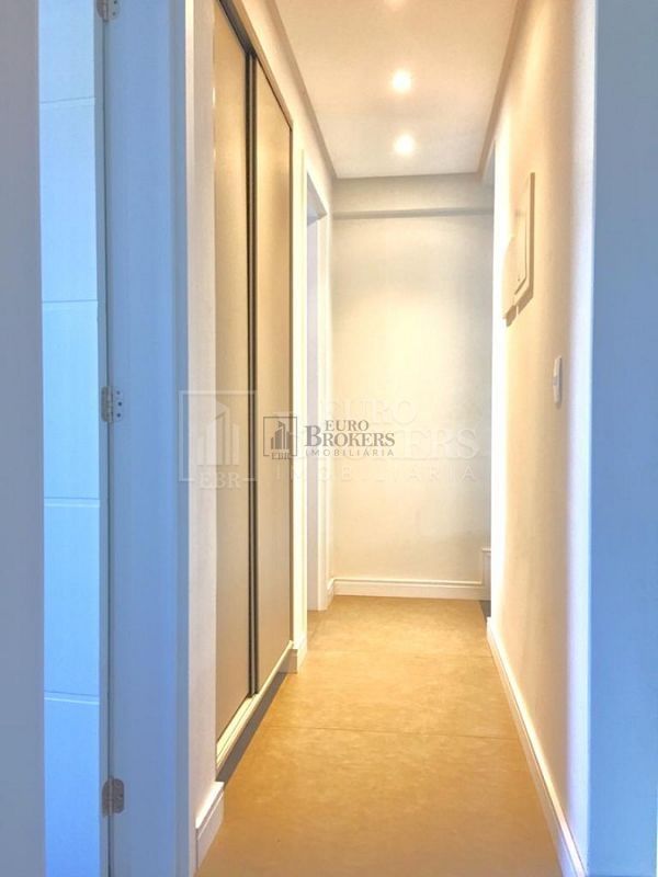 Sobrado à venda com 3 quartos, 210m² - Foto 15