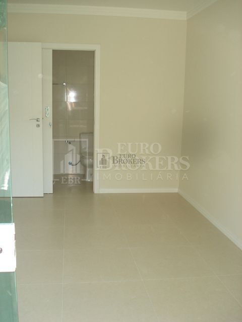 Sobrado à venda com 3 quartos, 125m² - Foto 11