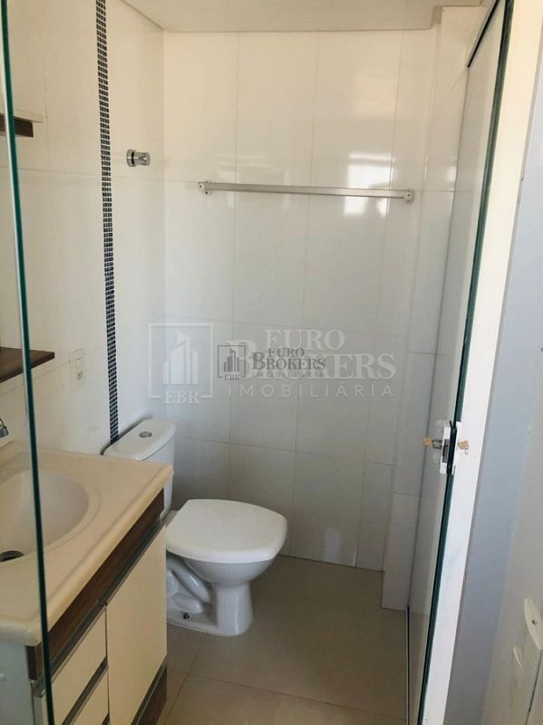 Apartamento à venda com 2 quartos, 86m² - Foto 13