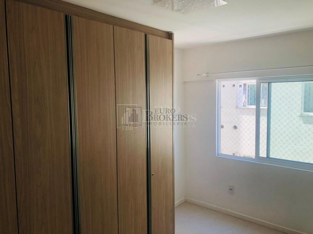 Apartamento à venda com 2 quartos, 86m² - Foto 20