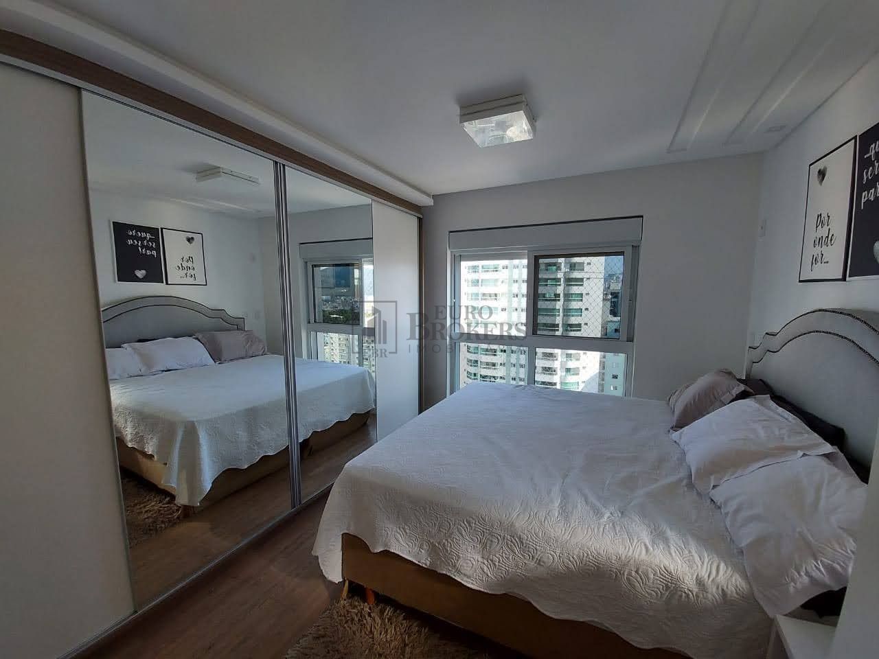 Apartamento à venda com 3 quartos, 122m² - Foto 9