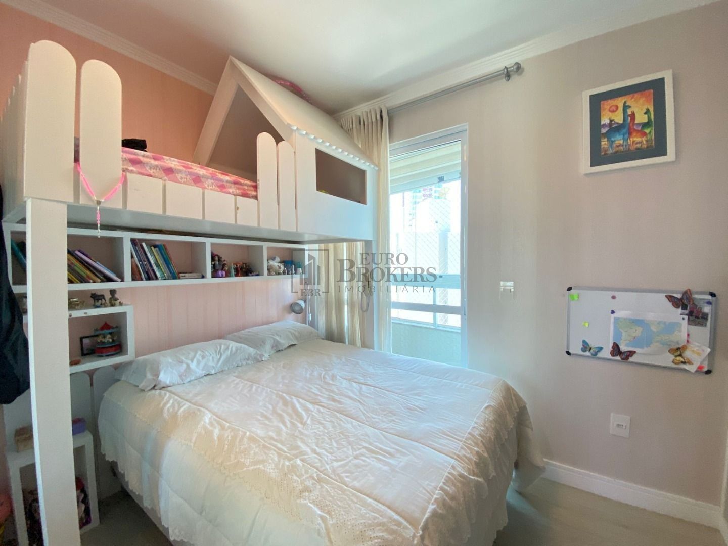 Apartamento à venda com 3 quartos, 110m² - Foto 19