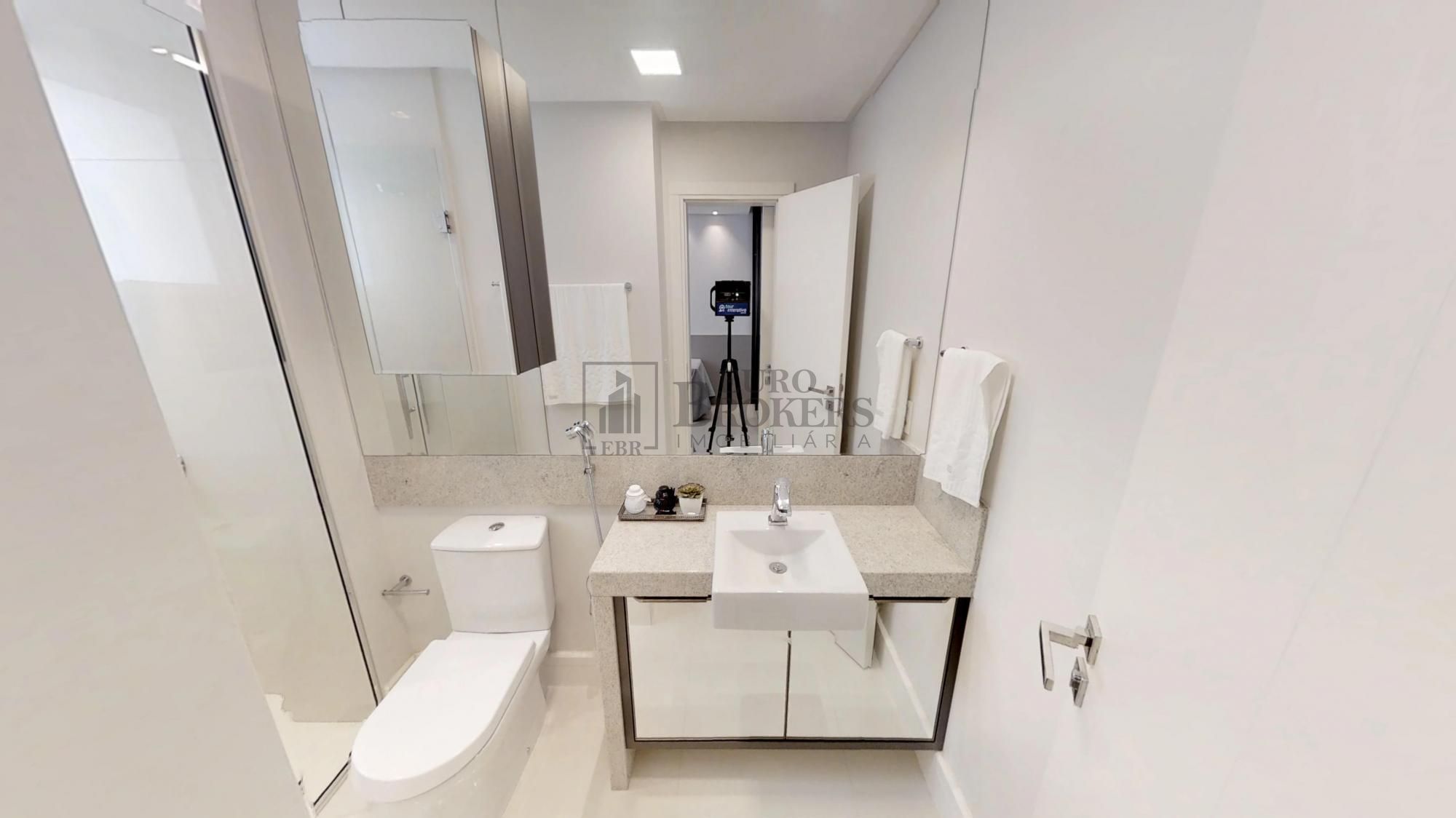 Apartamento à venda com 5 quartos, 237m² - Foto 19