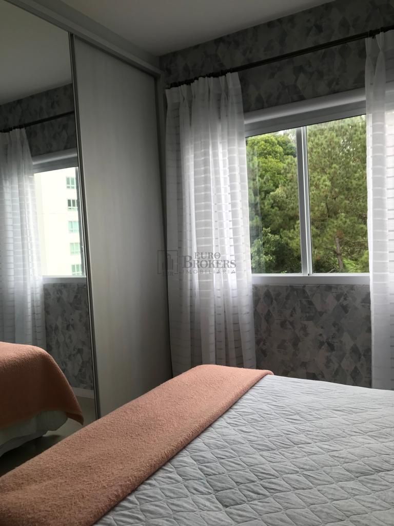 Apartamento à venda com 3 quartos, 119m² - Foto 12