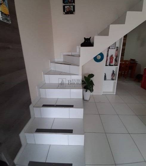 Sobrado à venda com 3 quartos, 90m² - Foto 12