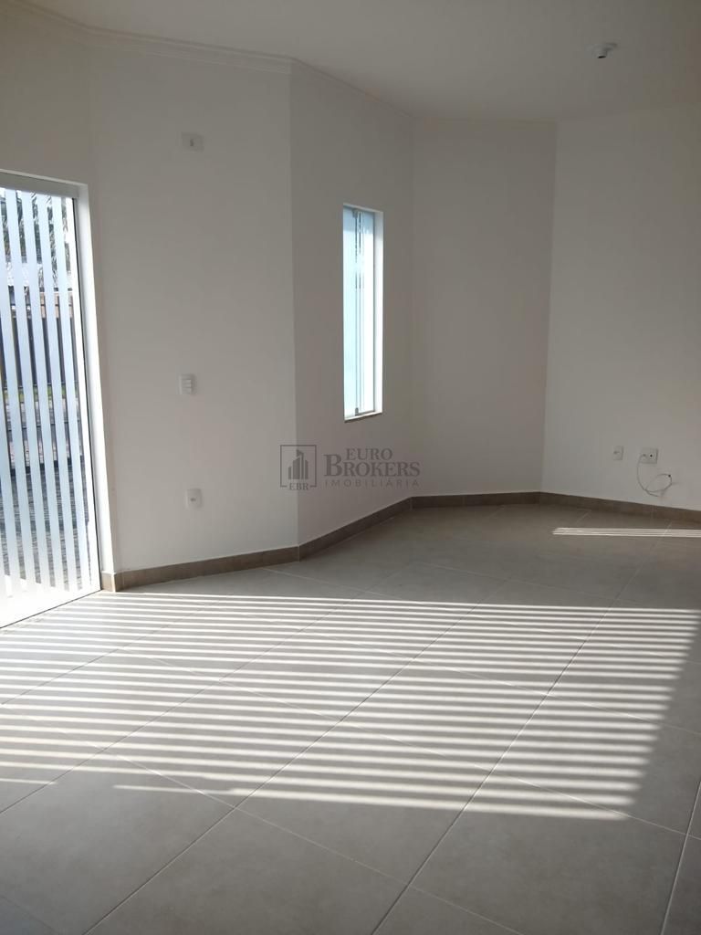 Casa à venda com 3 quartos, 140m² - Foto 11