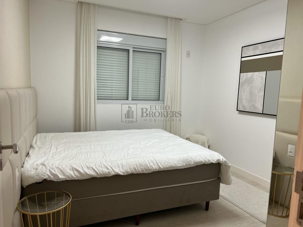 Apartamento à venda com 3 quartos, 130m² - Foto 24