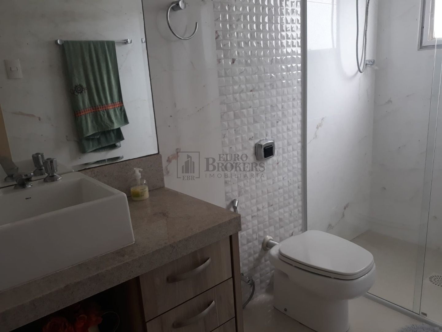 Apartamento à venda com 3 quartos, 177m² - Foto 7