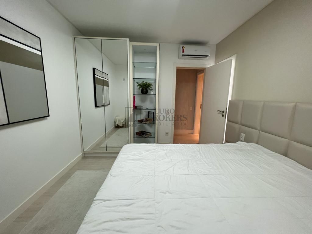 Apartamento à venda com 3 quartos, 130m² - Foto 27