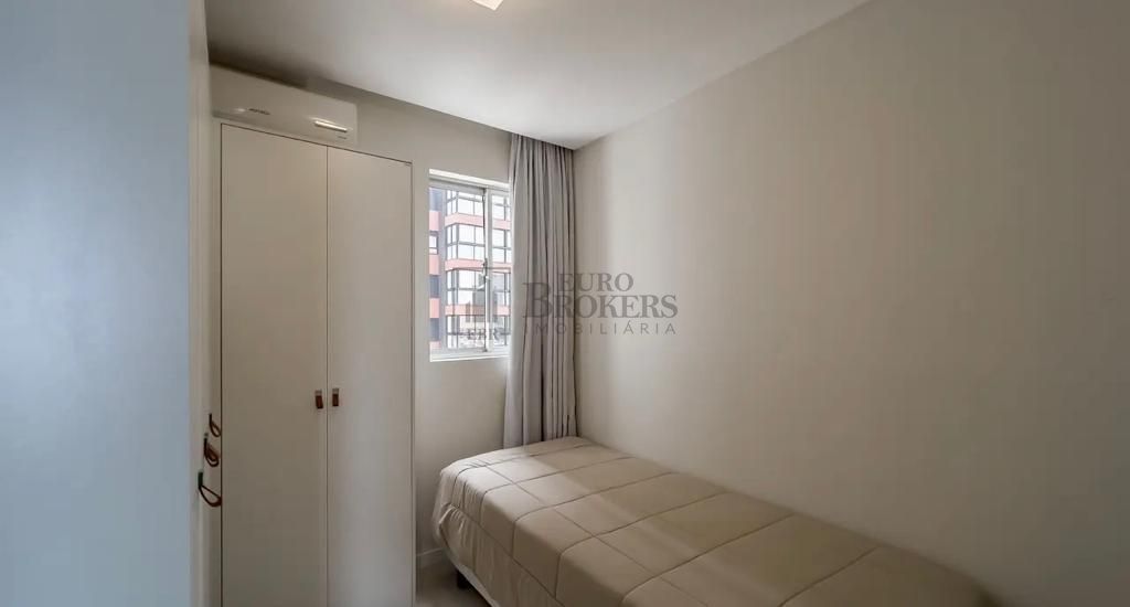 Apartamento à venda com 4 quartos, 147m² - Foto 14