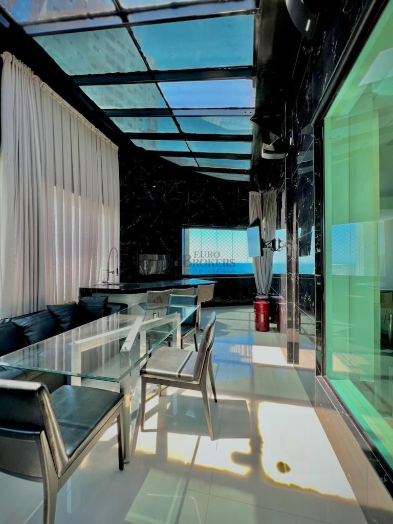 Cobertura, 4 quartos, 300 m² - Foto 13