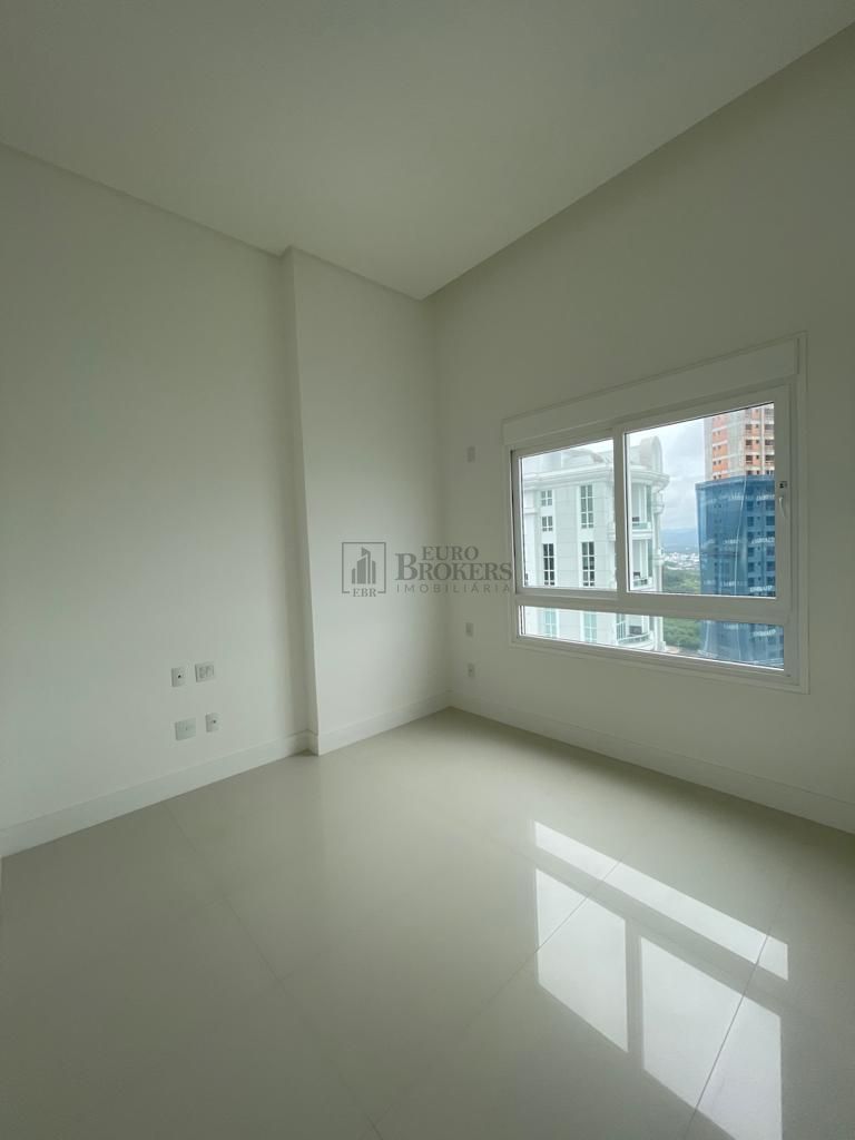 Cobertura, 3 quartos, 143 m² - Foto 4