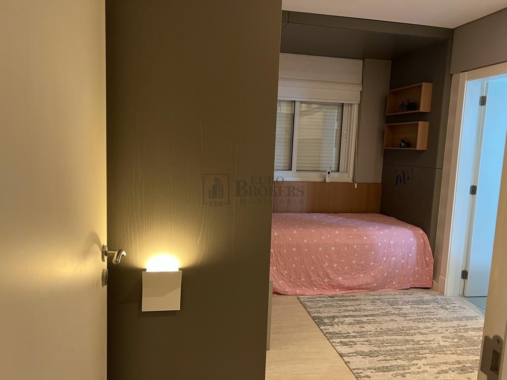 Apartamento à venda com 3 quartos, 130m² - Foto 20