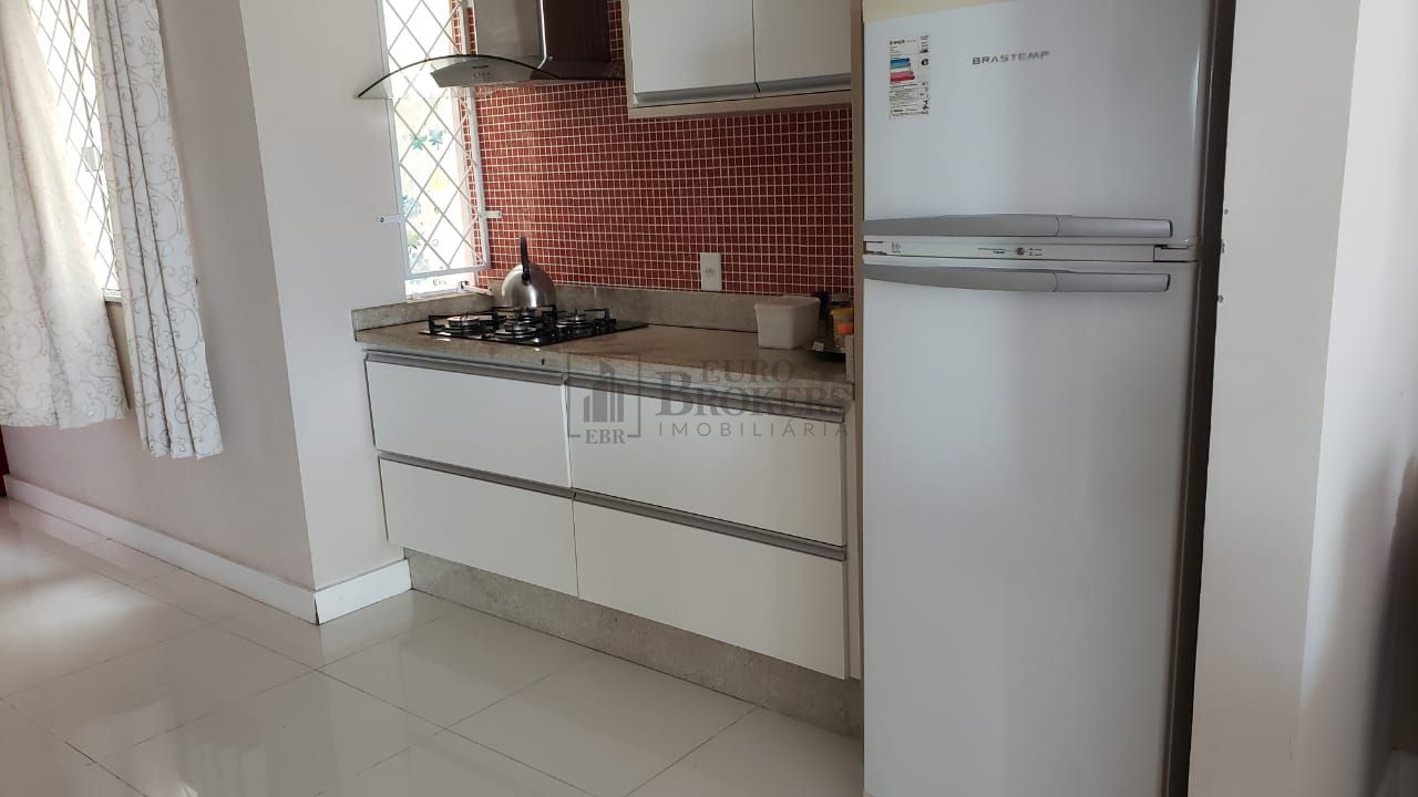 Casa à venda com 4 quartos, 500m² - Foto 15