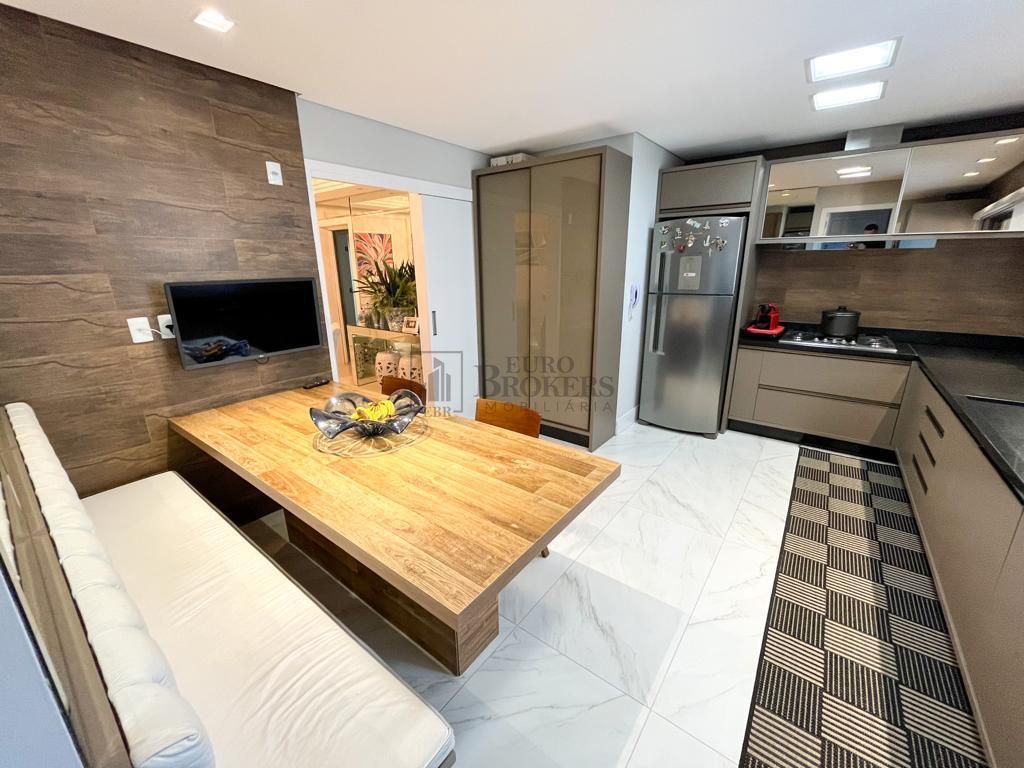 Apartamento à venda com 3 quartos, 185m² - Foto 26