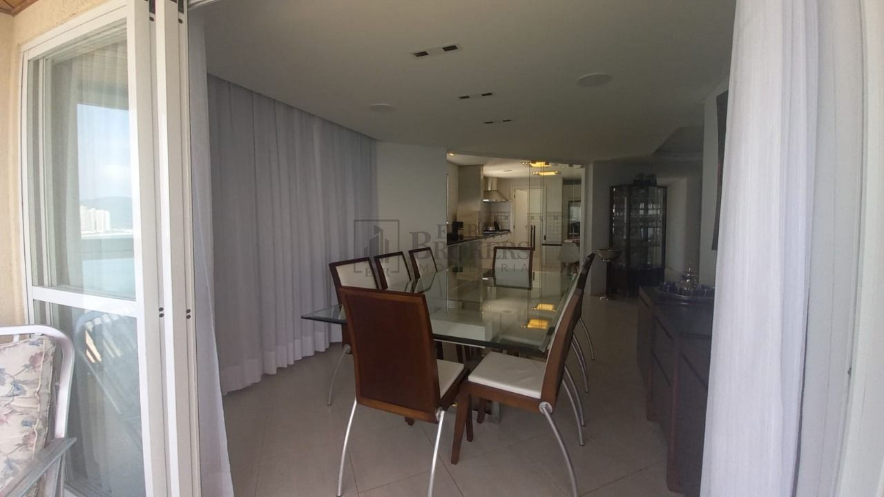 Apartamento à venda com 3 quartos, 194m² - Foto 15