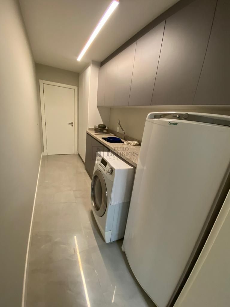 Apartamento à venda com 4 quartos, 175m² - Foto 19