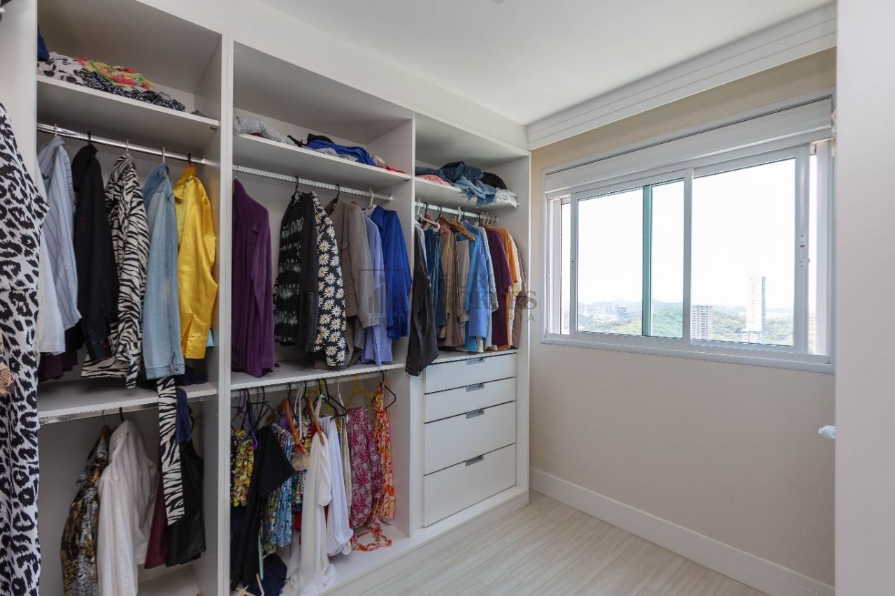 Apartamento, 4 quartos, 228 m² - Foto 12