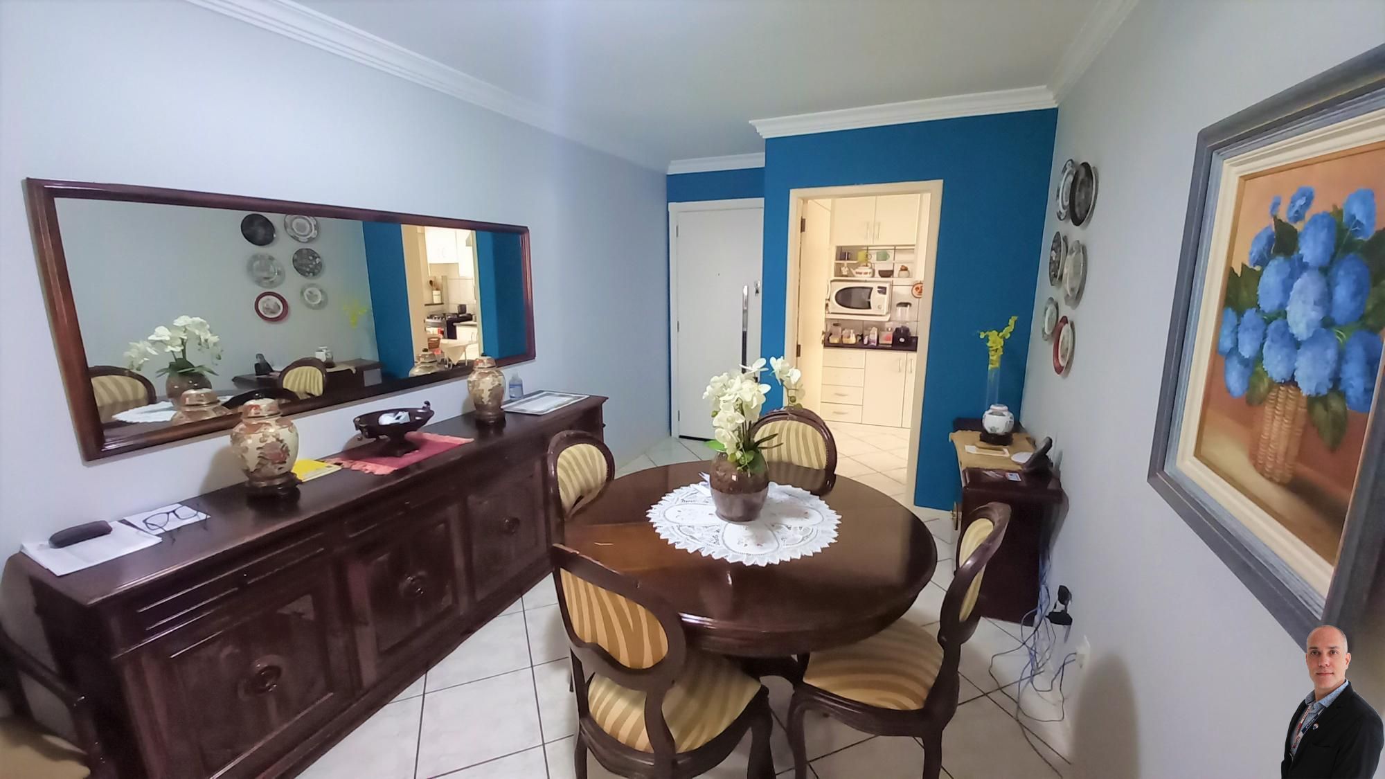 Apartamento à venda com 2 quartos, 70m² - Foto 4