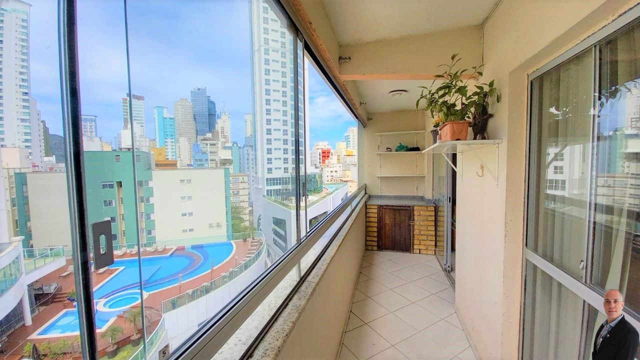 Apartamento à venda com 2 quartos, 60m² - Foto 15