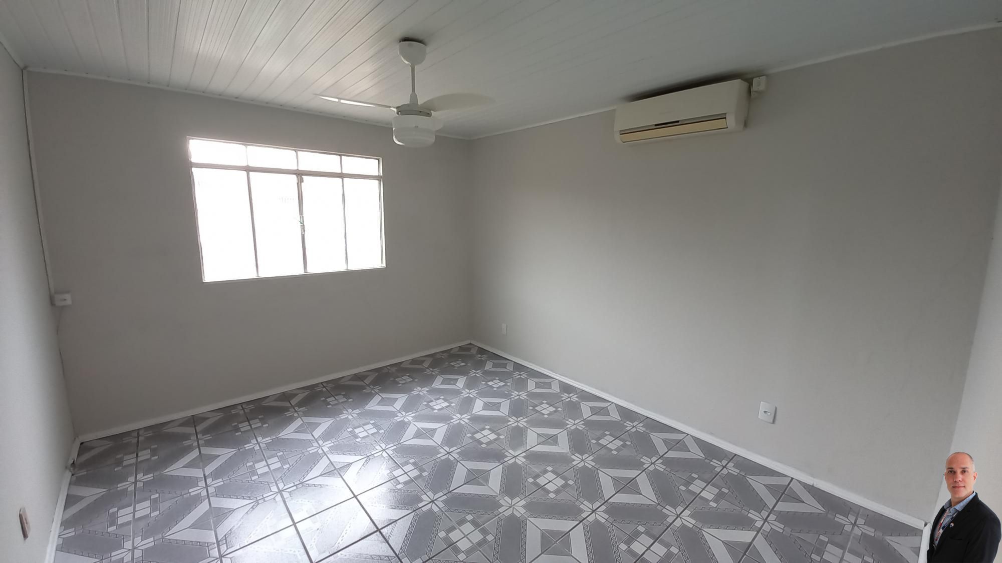 Casa à venda com 3 quartos, 214m² - Foto 11