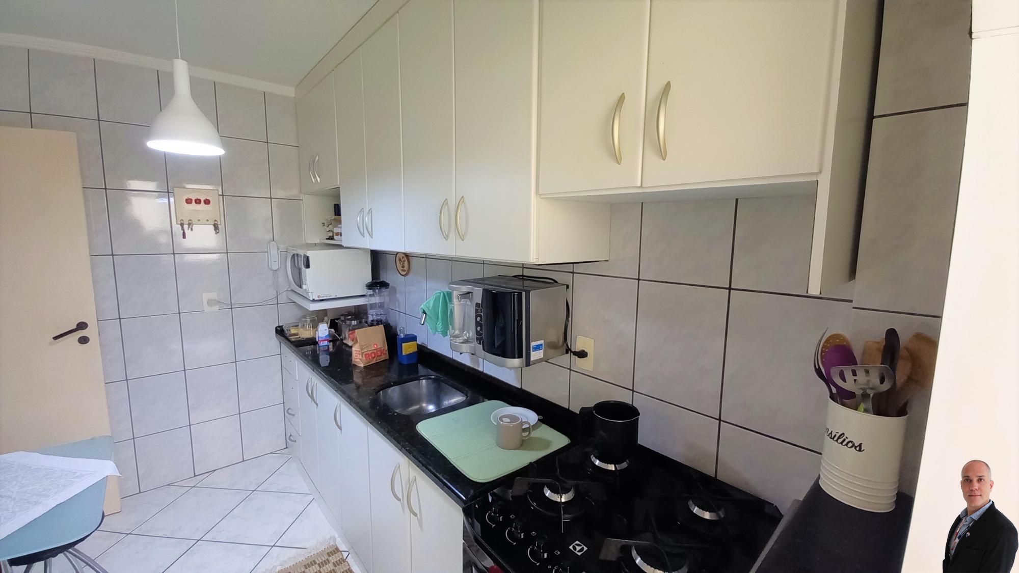 Apartamento à venda com 2 quartos, 70m² - Foto 11