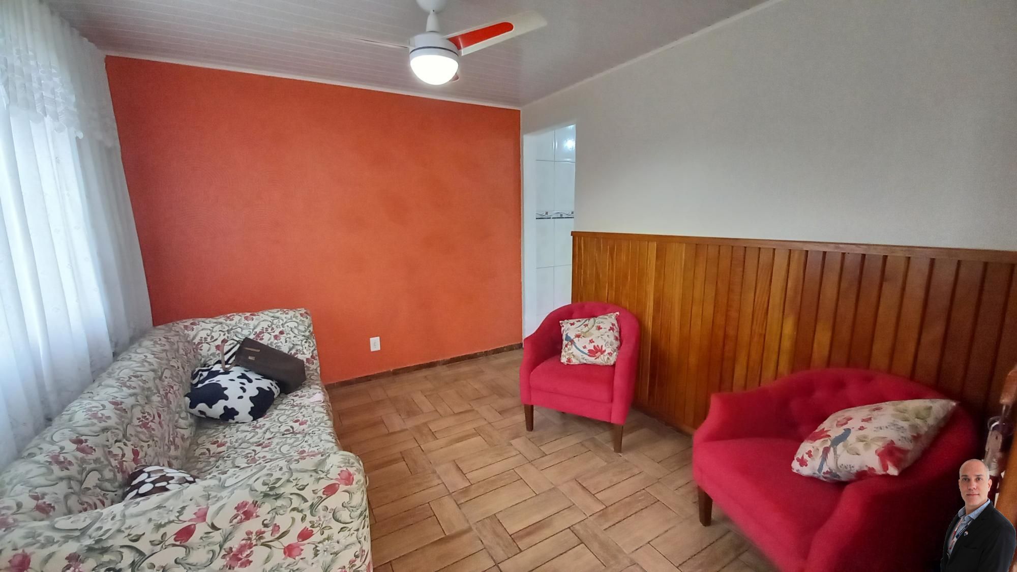 Casa à venda com 3 quartos, 214m² - Foto 4