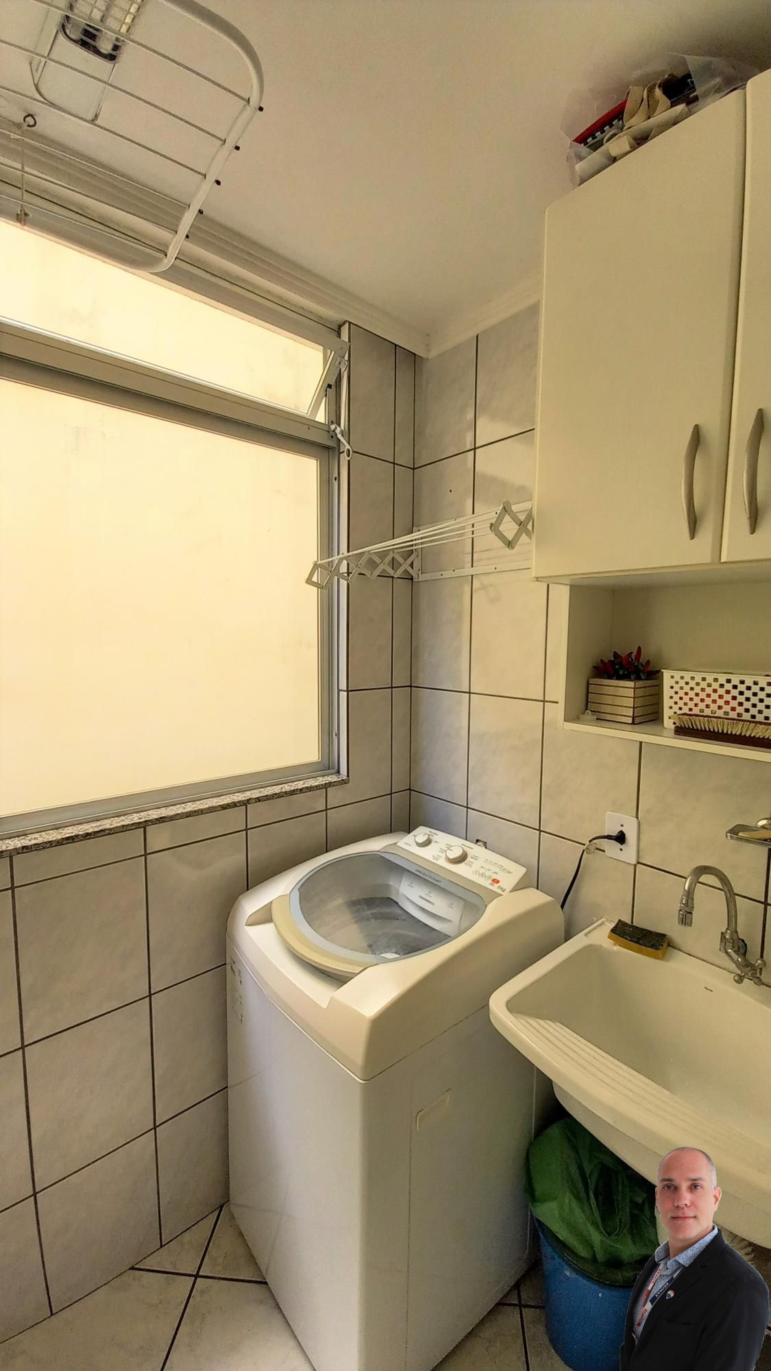 Apartamento à venda com 2 quartos, 70m² - Foto 12