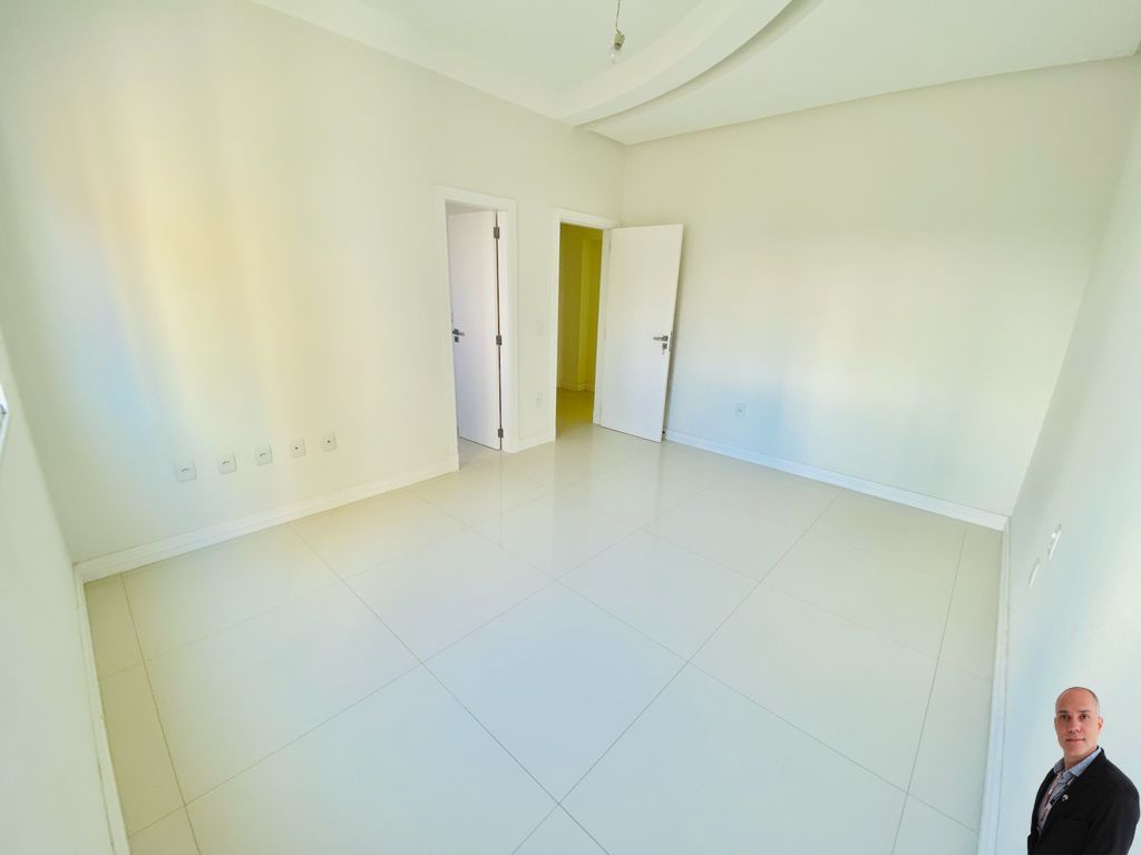 Apartamento à venda com 5 quartos, 300m² - Foto 9