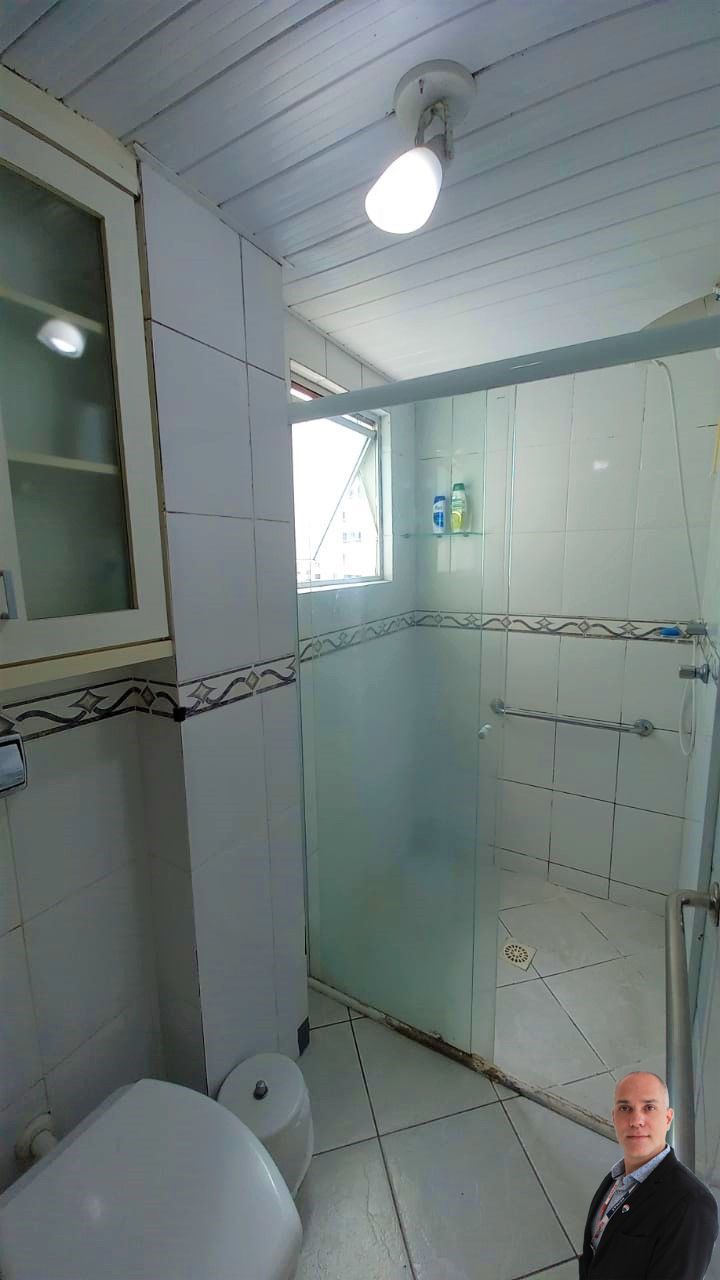 Apartamento à venda com 2 quartos, 60m² - Foto 13