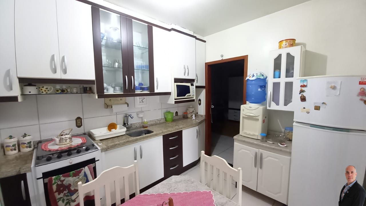 Sobrado à venda com 5 quartos, 162m² - Foto 6