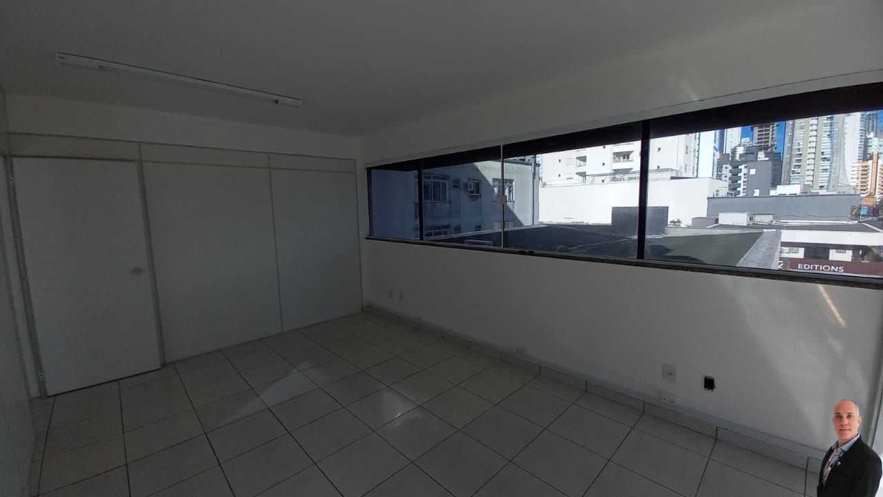 Conjunto Comercial-Sala para alugar com 2 quartos, 65m² - Foto 3